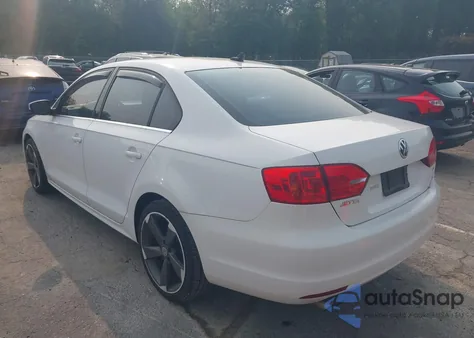 2014 Volkswagen Jetta 1.8T Se from USA, damaged, VIN 3VWD17AJ6EM368926